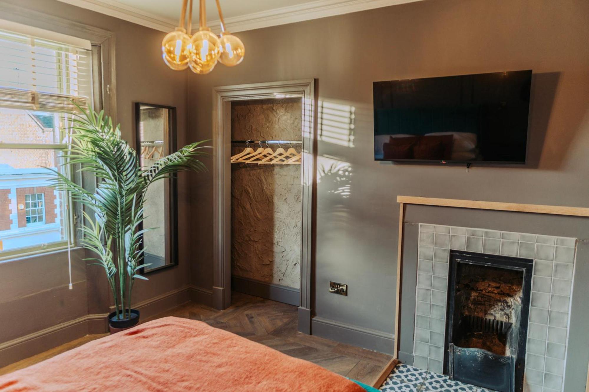 Magistrates Penthouse Suite - Town Centre Apartments With Spa モーペス エクステリア 写真