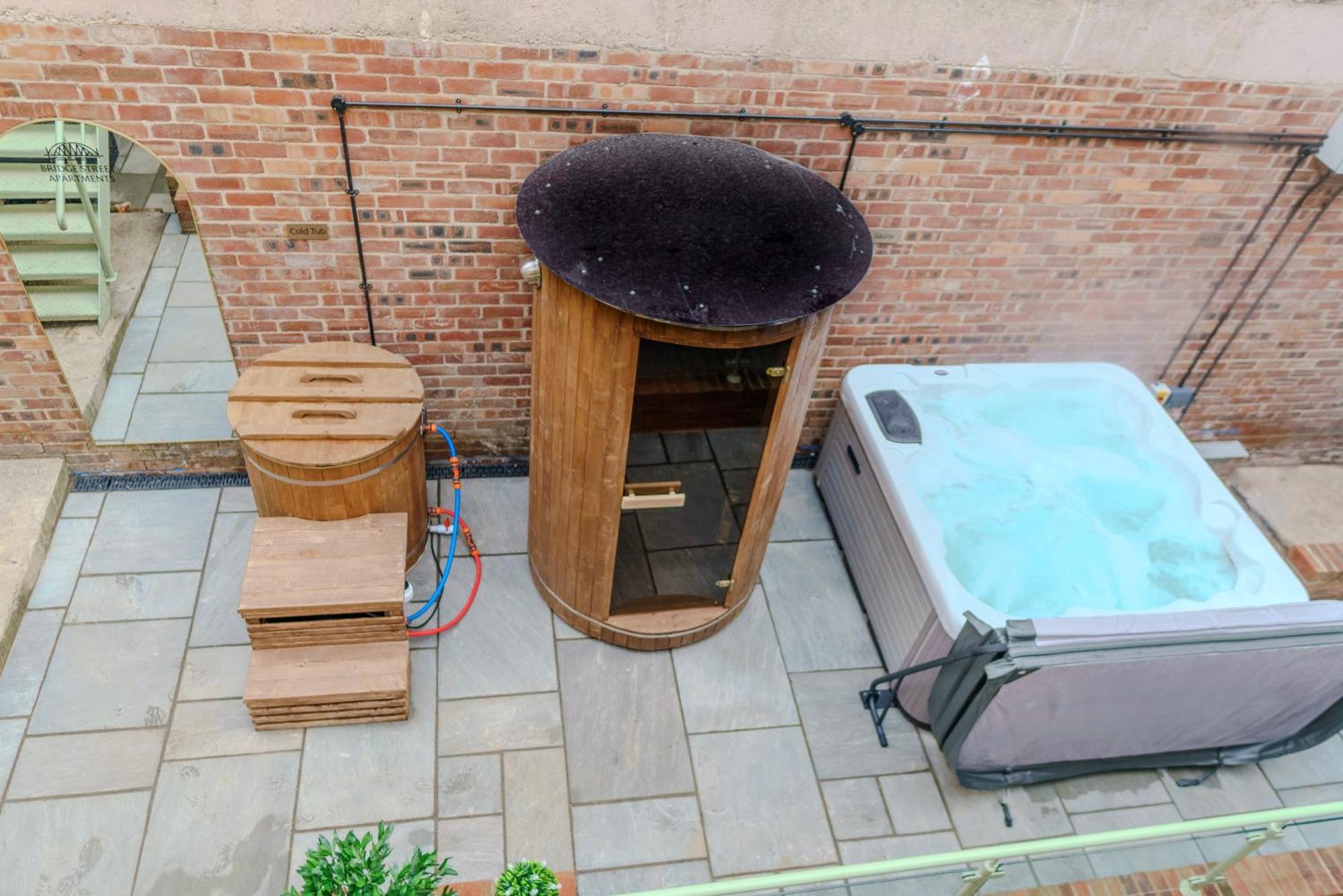 Magistrates Penthouse Suite - Town Centre Apartments With Spa モーペス エクステリア 写真